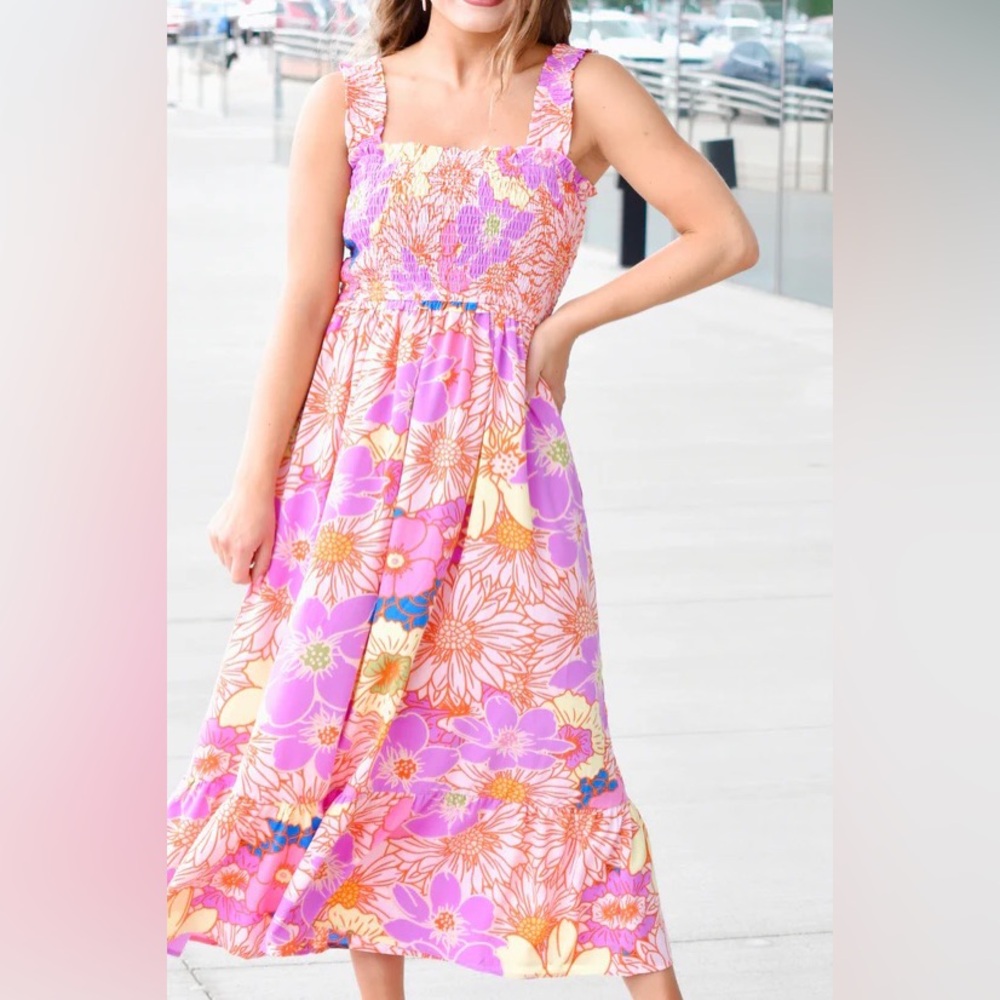 Midi Floral Dress perfect for summer!